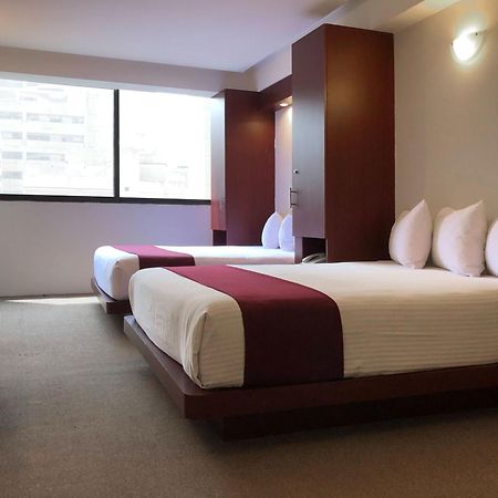 Suites Capri Reforma Angel 380 Mexico City Bilik gambar