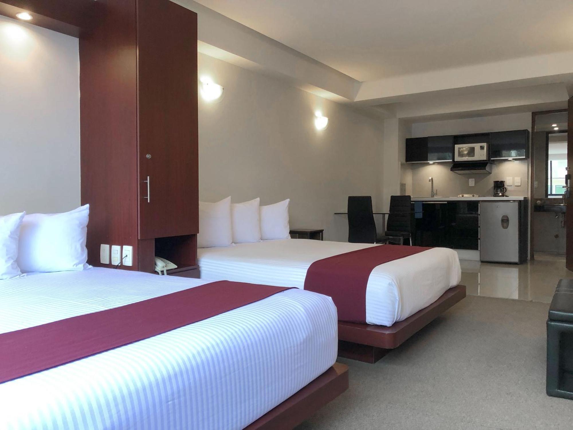 Suites Capri Reforma Angel 380 Mexico City Bilik gambar